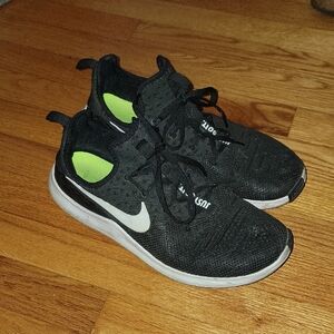Nike Free Sneakers